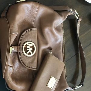 Michael Kors Leather Bag & Wallet